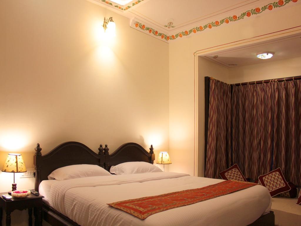Hotel Mahima Palace Udaipur Exterior foto
